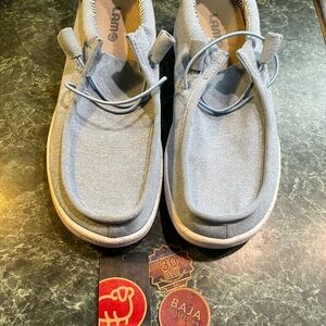 NWT Lamo Women’s Slip-On Shoes in Baby Blue